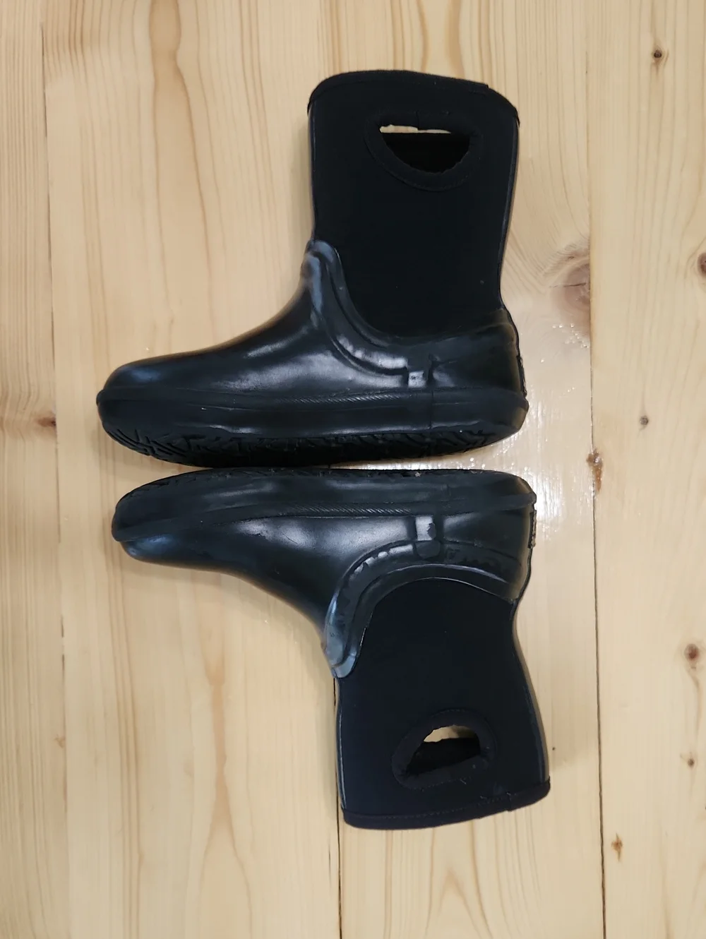 UGG Kids Kex Waterproof Rain & Snow Boots Black Size 12